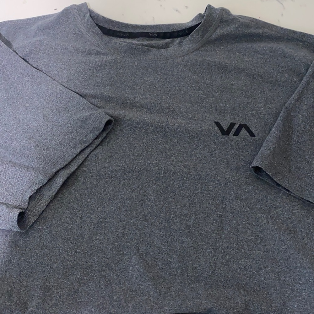 RVCA sport vent t shirt XL